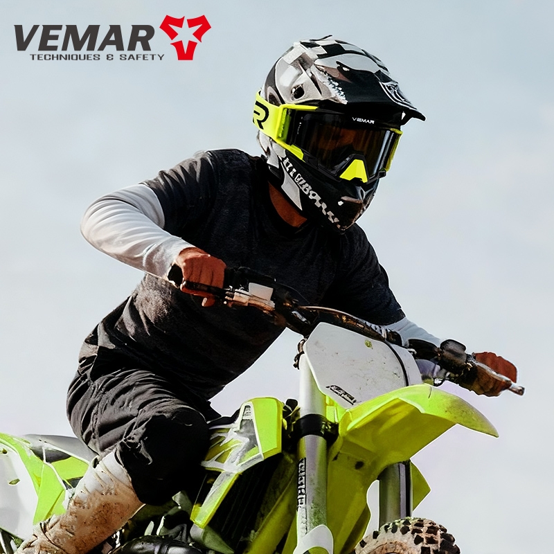 Mountain Biking Full Face Helmet - VEMAR Men Women High-quality Motorcycle Goggles